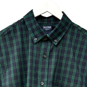 GAP Mens Plaid Button Down Shirt Medium Coolmax Cotton Blend Blue Green